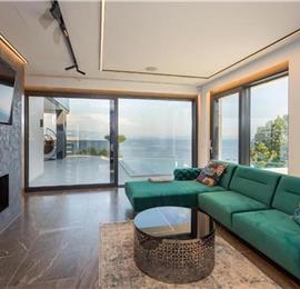 3 bedroom villa with infinity pool in Opatija, sleeps 6